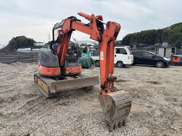 日立油圧ショベル