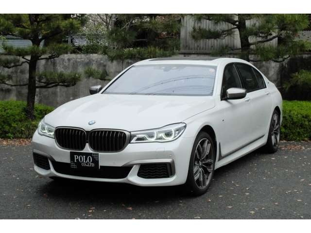 7シリーズM760Li xドライブ 4WD