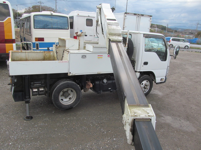 �ő��Ɣ��a7,6m