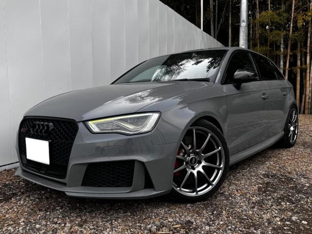 RS3スポーツバック(アウディ) 2.5 4WD　ベースグレード ナルドグレー ローダウン 中古車画像