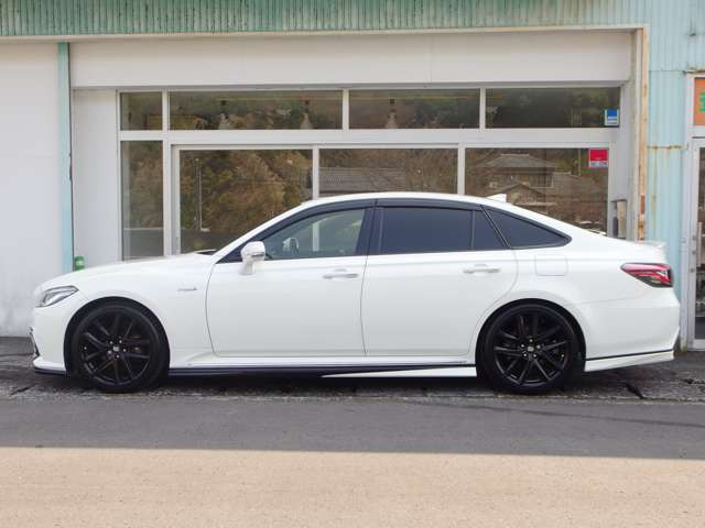 クラウンハイブリッド 2.5 RS アドバンス