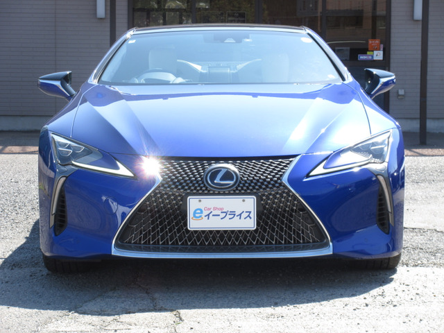 LC500h ストラクチュラルブルー