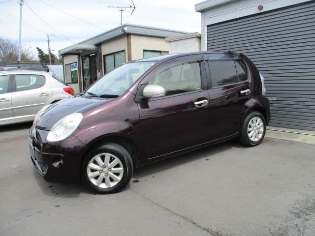 パッソ1.3 プラスハナ