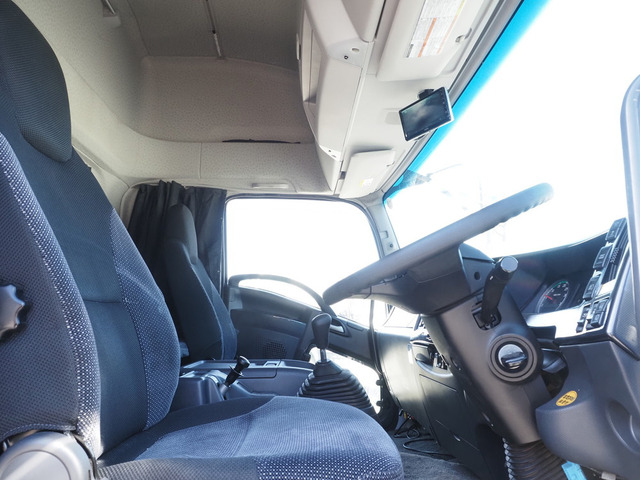 フォワードウィング