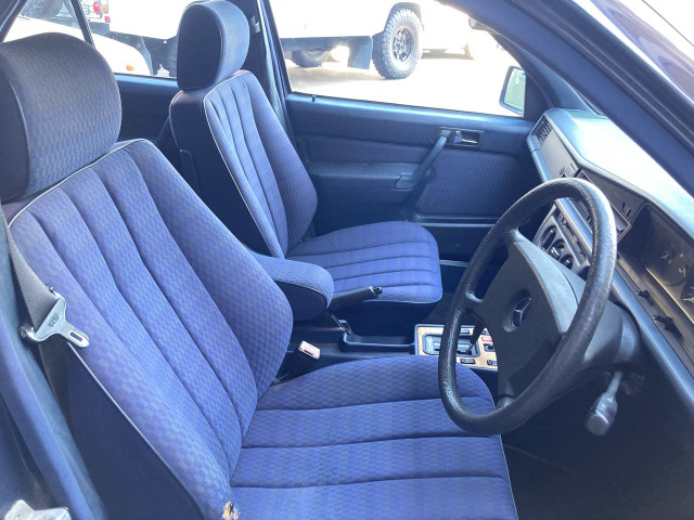 190クラス190E 2.3