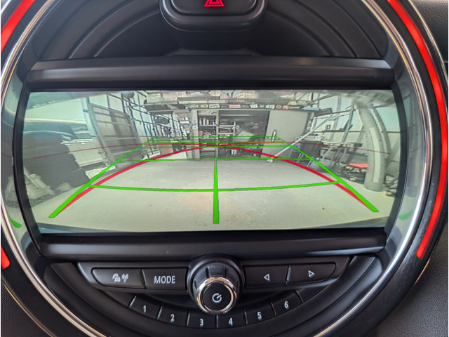 �i�r�Q�[�V�����͏����i�ɂȂ�܂��̂ŃZ���^�[���[�^�[���ɃC���X�g�[������Ă܂��B��t���ł͂Ȃ��̂Ō����ڂ��X�b�L�����܂��Ă܂��ˁB