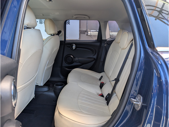 5�h�A�Ȃ̂Ō�Ȃւ̏�~����֗��ł����A�������������ۂ̂��ו�����Ȃɒu���ۂɂ��d�󂵂܂���!