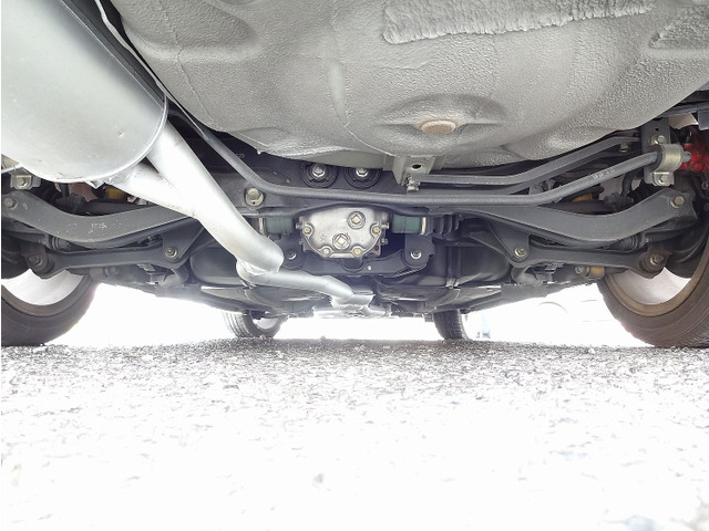 �����X�̔��ԗ��́w�d����̃G���A�x�ɂ��S���Ă���܂����Y��ȉ����������ł���