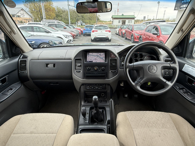 パジェロ3.0 ZR 4WD