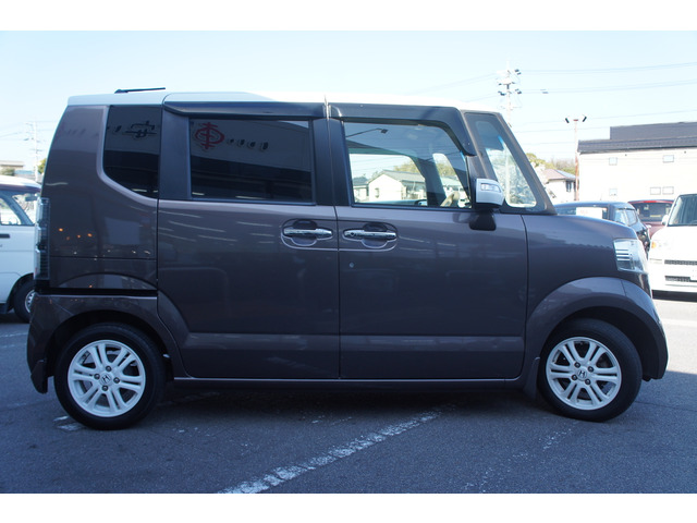 �����ԕی������k��������!�O��Z�F�A���������j�b�Z�C���a�㗝�X�����ς��肵�܂��B�ی��S����������̏ꍇ�A�g������ĕq���ɑΉ����܂��B��ԁA�����^�J�[�����p�ӂ��܂��̂ł����S���������B