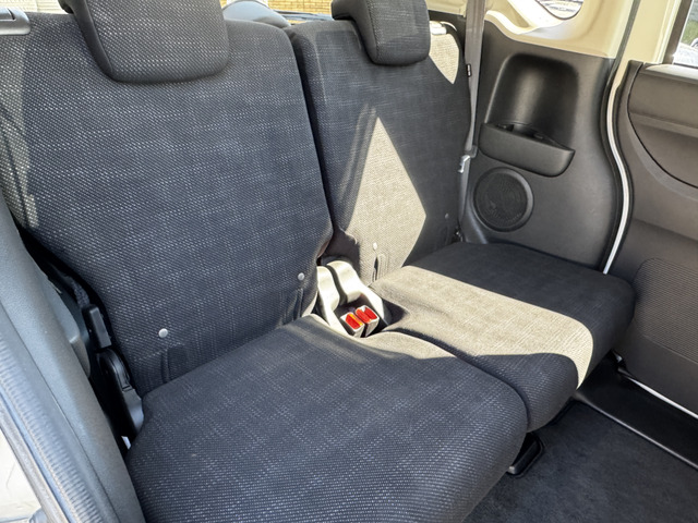 ��1��1�䒚�J�ɐ��|�����Ē����Ă���܂��B�����X�`�[�����A�������f�_���œO����������q�l�ɉ��K�ɂ��߂�������������悤�S�����Ă���܂���