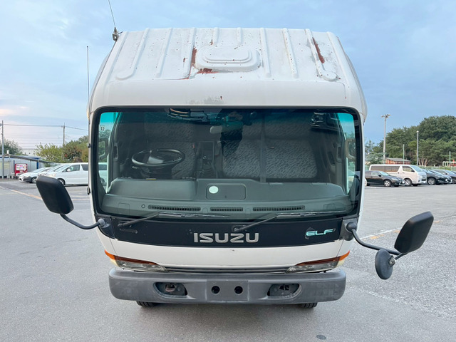 エルフ積載車