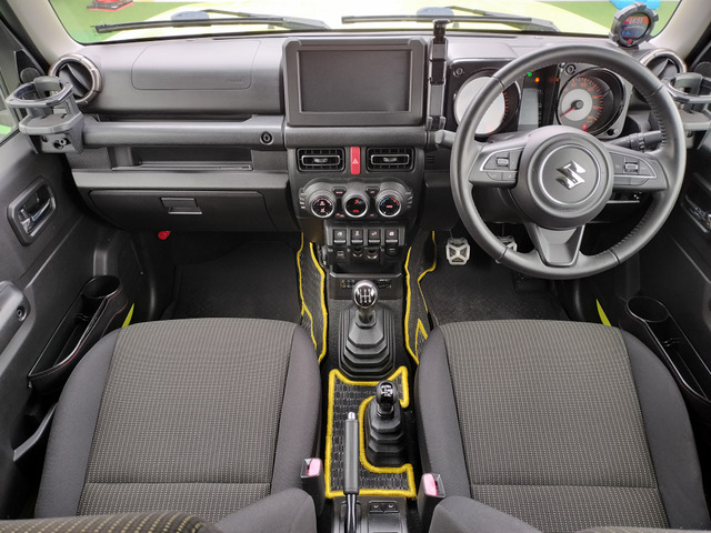 ジムニーシエラ1.5 JC 4WD