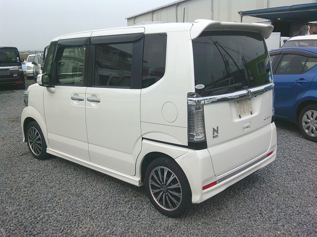 N-BOXカスタムG ターボ Lパッケージ