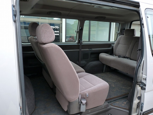 �Z�J���h�V�[�g�͉�]�V�[�g�ɂȂ�܂��̂ŁA���Ƒ��ł܂��L�����v�ɑ劈�􂵂Ă����100�n�n�C�G�[�X���S���݂̂̏[�������ł��B