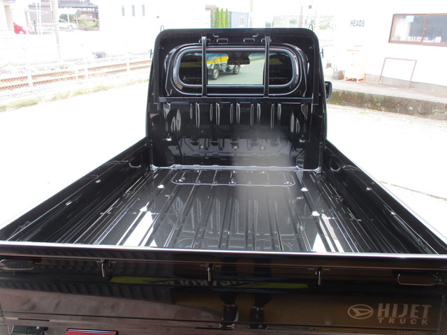 ダイハツ ハイゼットトラック スタンダード 4WD 4WD CVT スマートキー