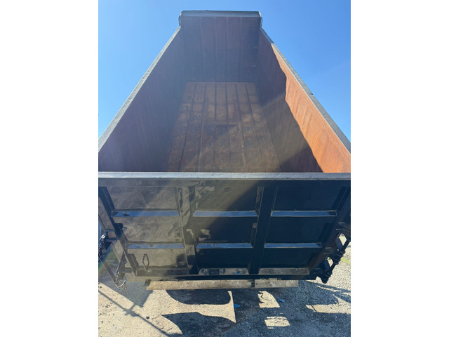 プロフィアダンプ