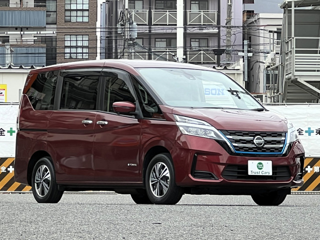 セレナ1.2 e-POWER XV