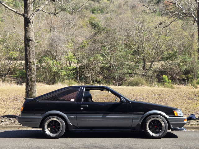 カローラレビン1.6 GTアペックス