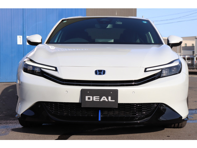 �t�����g�t�F�C�X�͂��Ȃ�X�^�C���b�V���ŋߑ�I�Ȋ����ł�!!