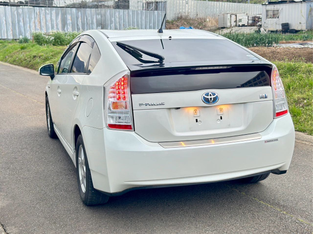 プリウス1.8 S ツーリングセレクション