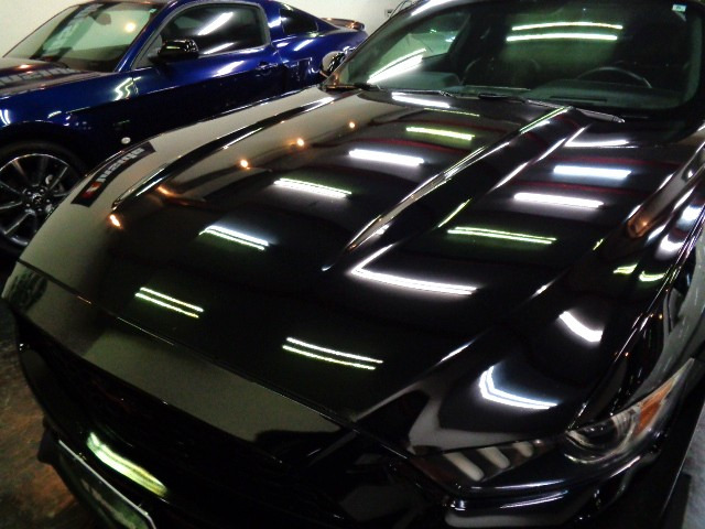 �ۊǏ󋵂��悭����̂���u���b�N�J���[�̃{�f�B&�������̍����N���A�w�b�h���C�g�ł��C�����͉E���A�t�F���_�[���̌y���Ȃ��̂ő��s�Ɏx��̂Ȃ����̂ł��������s���܂ޑ��s�`�F�b�N�ς݂ł�