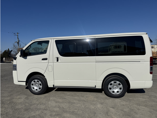 ハイエースバン2.8 DX ロング GLパッケージ ディーゼル 4WD