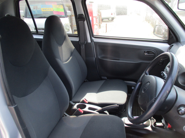 ★ゆったり乗れるフロント席です★