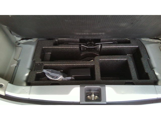 �ŋ߂̂��Ԃɑ����Ă����X�y�A�^�C���Ȃ��̃p���N�C���ނƉ��}�p�̍H��ł��B