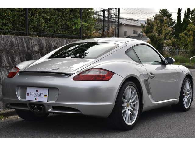 �y���z����z�����Ԃ����ЂɈ�x�����k�������B�قƂ�ǂ̂��q�l�����Ѝ���z�ɂ������𒸂��Ă���܂��B���Y�Ԃ����z��������񑩒v���܂��B(����X�ɂ͕����܂���)