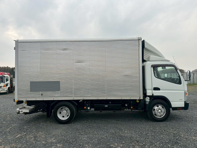 キャンターアルミバン