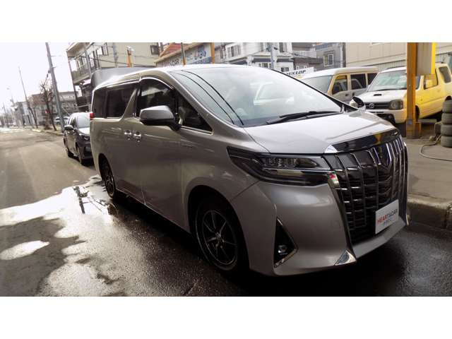 アルファードハイブリッド 2.5 X E-Four 4WD