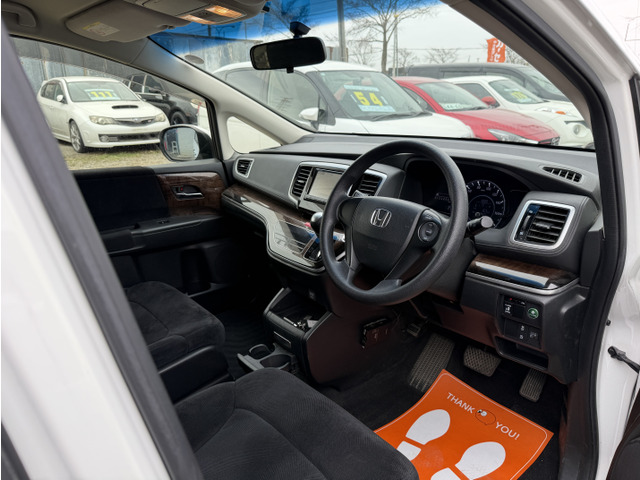 �k�C���̓~�����S��4WD�ł��� ��G���W���̓^�C�~���O�`�F�[�����Ȃ̂Ō����̕K�v�͂قڂ���܂���̂ň��S�ł��ˁ�