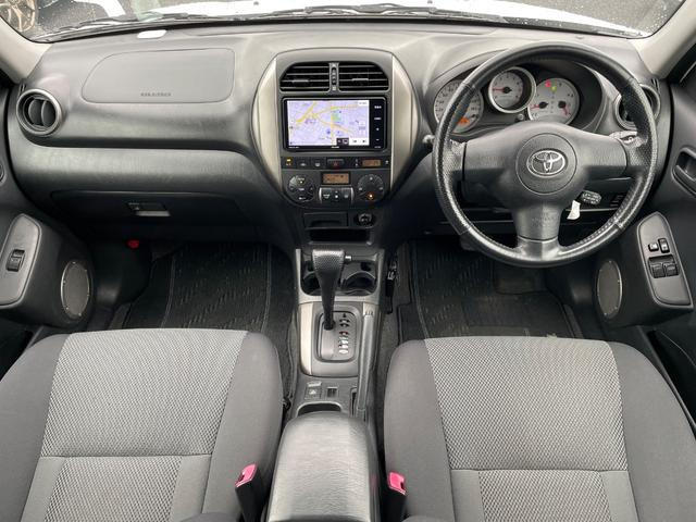 RAV42.0 L X Gパッケージ 4WD