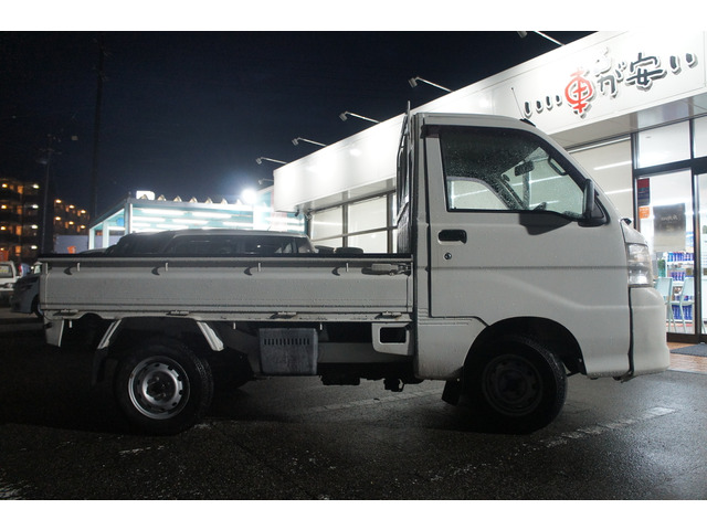 �����ԕی������k��������!�O��Z�F�A���������j�b�Z�C���a�㗝�X�����ς��肵�܂��B�ی��S����������̏ꍇ�A�g������ĕq���ɑΉ����܂��B��ԁA�����^�J�[�����p�ӂ��܂��̂ł����S���������B