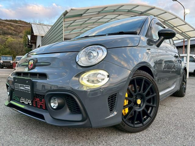アバルト595コンペティツィオーネ パフォーマンス パッケージ II