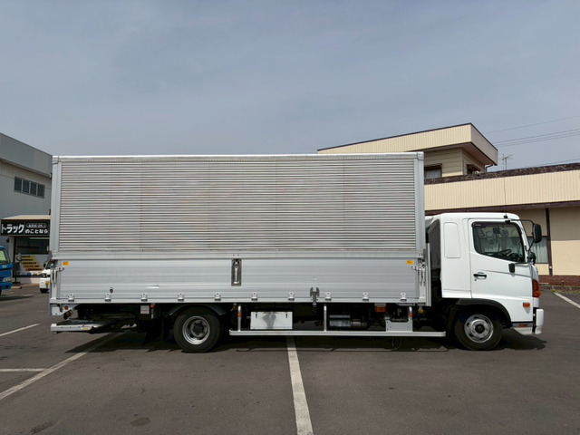 Facebook・Twitter・Instagramも同時に検索結果に表示されます!