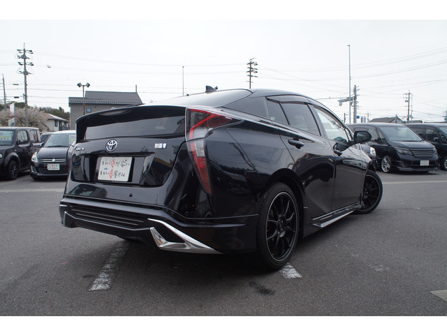 プリウス1.8 A プレミアム