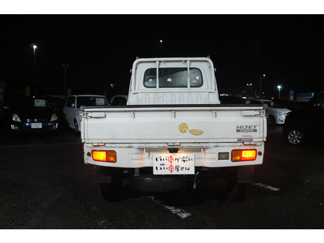 ���ÁA�V�i��HDD�i�r�AETC�A�n�f�W�`���[�i�[�A�t���b�v�_�E�����j�^�[�A�o�b�N���j�^�[�Ȃǉ��ł������k���������B����肩���芷���A�������ݎ��t���\�ł�!�|�[�^�u���i�r�t���Z�O�ȂǊe���[�J�[��舵���L