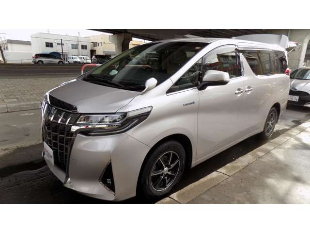 アルファードハイブリッド 2.5 X E-Four 4WD