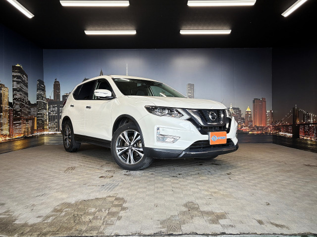 エクストレイル2.0 20Xi