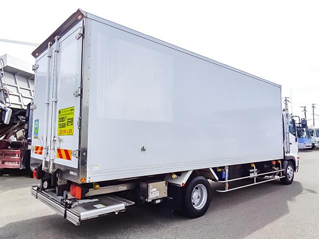 東プレ製冷蔵冷凍車