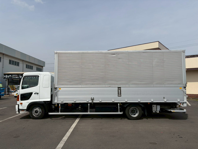 自社ホームページもございます。詳しくは【トラックコンフロント】でご検索ください!