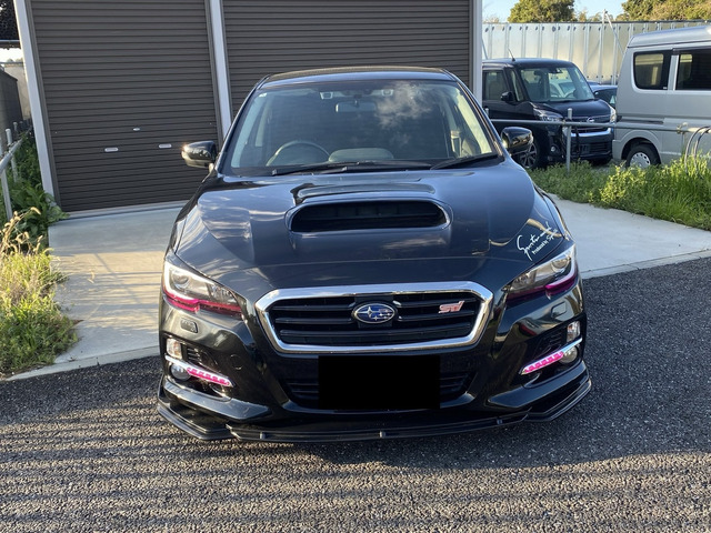 レヴォーグ1.6 GT 4WD