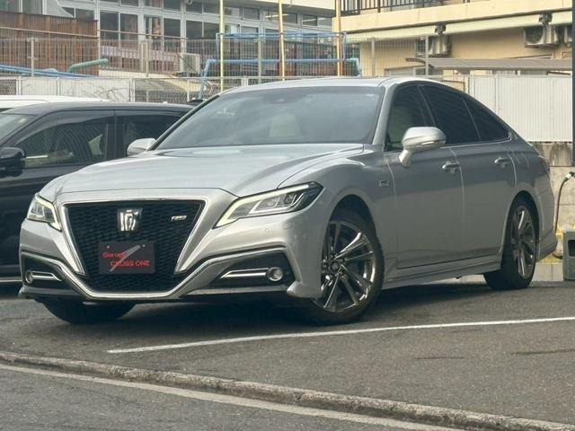 クラウンハイブリッド