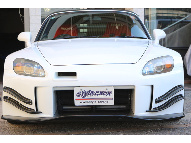 ���S�ԓ��O���N���[�j���O�ς݁��O�������グ�E�A���~�z�C���E�������E�V��E�t���A�}�b�g�E�V�[�g�S�ȁE�h�A���E�p�l���S�́E�K���X�Ȃǎԓ��̋��X�܂ōR�ې����X�^�b�t������䂱������Ď{�H���Ă��܂���