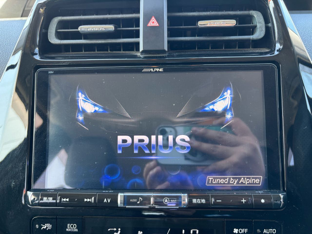 �y�A���p�C��9�^�i�r�����z�t���Z�OTV��CD/DVD�ABluetooth�Ȃǂ����p�����܂��B