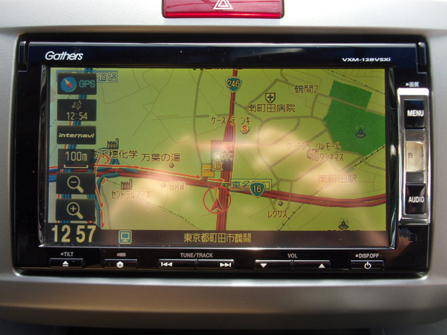 �M���U�Y�������[�i�r��7�C���`�^�b�`�p�l���B