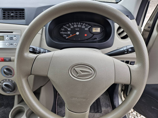 �����X��������A�����̕��ł����d�b�A���[���ALINE���ɂď��k�\�ł���