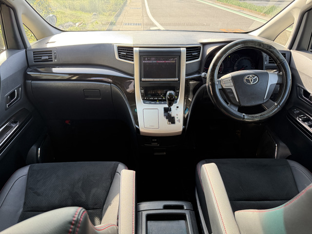 ヴェルファイア2.4 Z ゴールデンアイズ